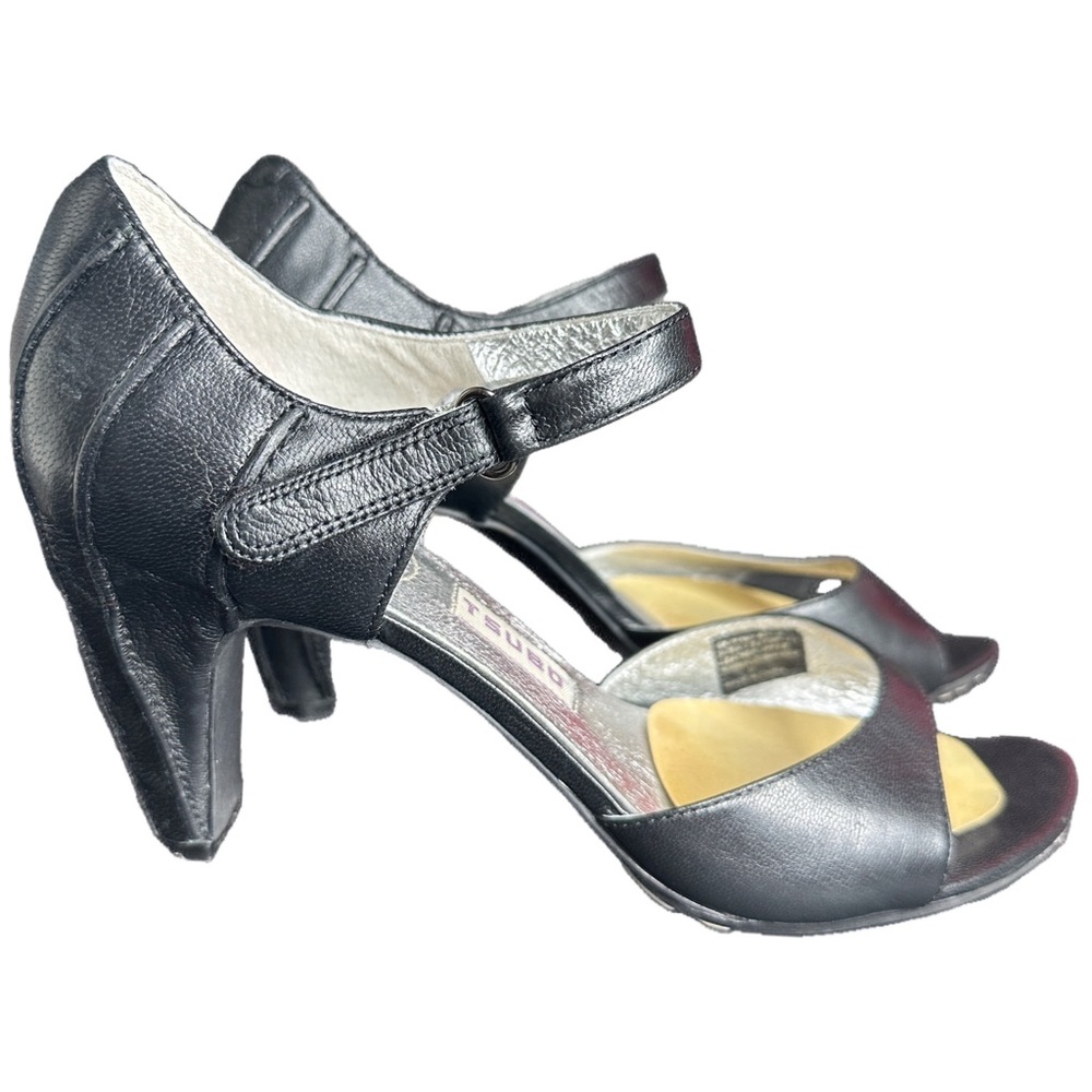 TSUBO Shala Black Leather Raised Stitching Strappy Open Toe Pumps 8 1/2